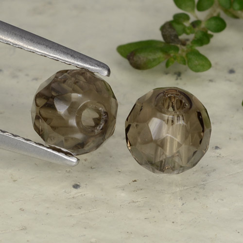 بنى العنبر كوارتز سموكى حجر كريم - 1.4ct كرة محفورة الأوجه (ID: 479279)