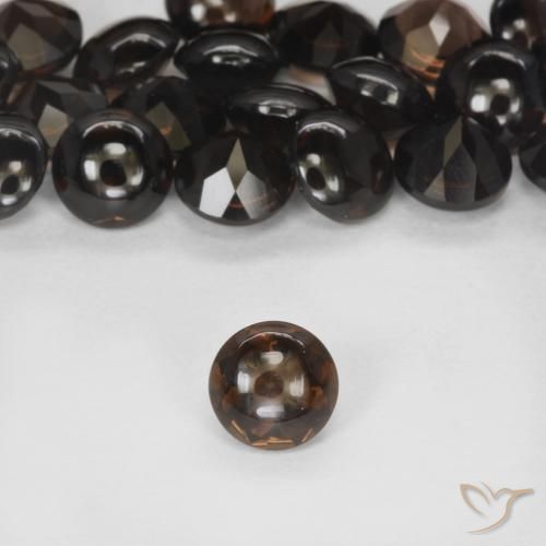 Круглый Коричневый Дымчатый Кварц 6,1 mm - средний вес. 0,9 ct каждый, Дымчатый Кварц 6,1 mm, продается поштучно, цвет: Темно-коричневый, чистота: Transparent, натуральный без дополнительной обработки драгоценный камень, твердость по Моосу 7 подходит для повседневного ношения украшений, Photo A