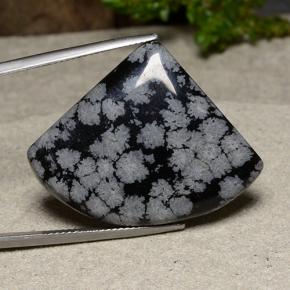 29.5ct Shark Fin Cabochon Snowflake Snowflake Obsidian for sale thumb image of 29.5ct Shark Fin Cabochon Snowflake Snowflake Obsidian (ID: 485636)