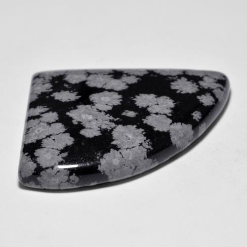 Snowflake Obsidian Gemstone in 33.2 x 27.3 mm Size for Sale, Snowflake Obsidian Stone in Multicolor Color