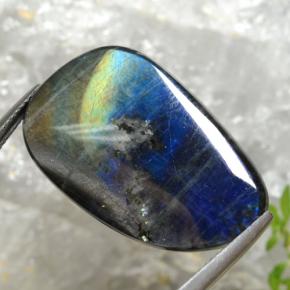 Spectrolite Gemstone in 28.1 x 16.8 mm Size for Sale, Spectrolite Stone in Multicolor Color