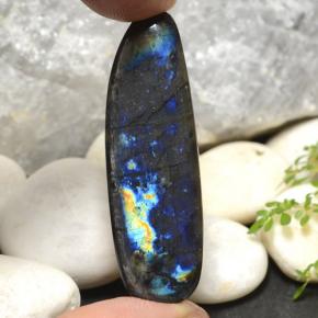 29.02 ct Multicolor Spectrolite Gemstone, Spectrolite Gem in Fancy Cabochon Shape for Sale.