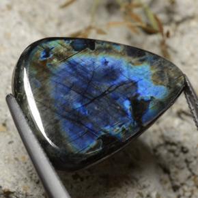 17.21 ct Multicolor Spectrolite Stone, Natural Spectrolite in Pear Cabochon Shape for Sale