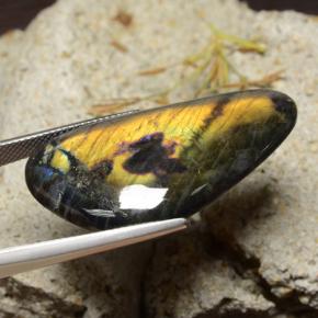 Spectrolite Gemstone in 36.7 x 19.8 mm Size for Sale, Spectrolite Stone in Multicolor Color