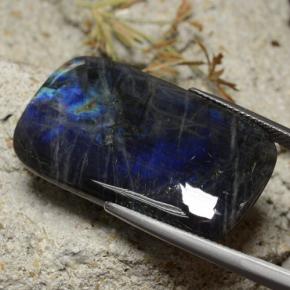 24.96 ct Multicolor Spectrolite Stone, Natural Spectrolite in Cushion Cabochon Shape for Sale