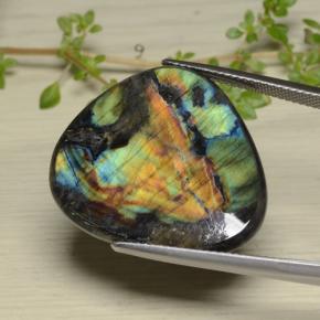 14.38 ct Multicolor Spectrolite Stone, Natural Spectrolite in Trillion Cabochon Shape for Sale