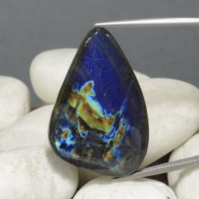 27.00 ct Multicolor Spectrolite Gemstone, Spectrolite Gem in Shark Fin Cabochon Shape for Sale.