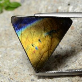 9.73 ct Multicolor Spectrolite Stone, Natural Spectrolite in Trillion Cabochon Shape for Sale