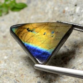 Spectrolite Gemstone in 17 x 20.5 mm Size for Sale, Spectrolite Stone in Multicolor Color