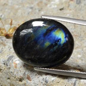 10.68 ct Multicolor Spectrolite Stone, Natural Spectrolite in Oval Cabochon Shape for Sale
