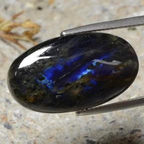 14.49 ct Multicolor Spectrolite Stone, Natural Spectrolite in Oval Cabochon Shape for Sale