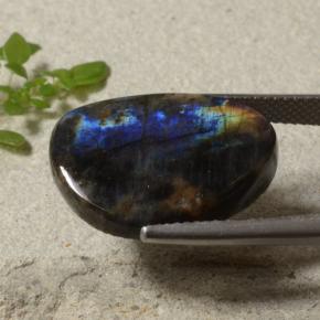 Spectrolite Gemstone in 20 x 14.8 mm Size for Sale, Spectrolite Stone in Multicolor Color