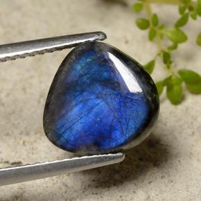 2.60 ct Multicolor Spectrolite Stone, Natural Spectrolite in Fancy Cabochon Shape for Sale