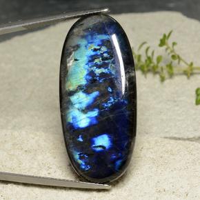 26.18 ct Multicolor Spectrolite Gemstone, Spectrolite Gem in Oval Cabochon Shape for Sale.