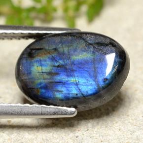 2.95 ct Multicolor Spectrolite Stone, Natural Spectrolite in Oval Cabochon Shape for Sale