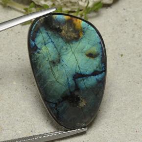 12.9ct Shark Fin Cabochon Multicolor Spectrolite for sale thumb image of 12.9ct Shark Fin Cabochon Multicolor Spectrolite (ID: 482538)
