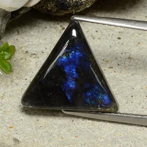 4.53 ct Multicolor Spectrolite Gemstone, Spectrolite Gem in Trillion Cabochon Shape for Sale.
