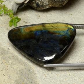Spectrolite Gemstone in 28.9 x 19.5 mm Size for Sale, Spectrolite Stone in Multicolor Color