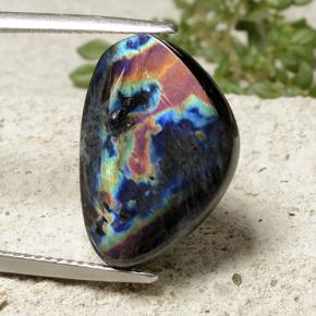 9ct Shark Fin Cabochon Multicolor Spectrolite Gem for sale 9ct Shark Fin Cabochon Multicolor Spectrolite Gem (ID: 483415)