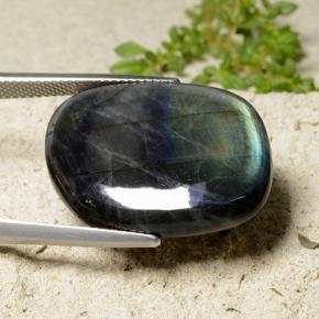 Spectrolite Gemstone in 25.1 x 18.4 mm Size for Sale, Spectrolite Stone in Multicolor Color