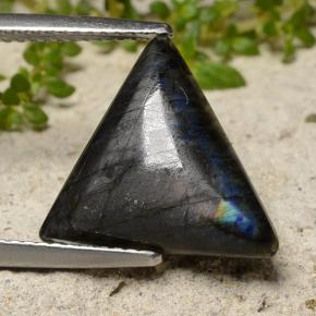 4.11 ct Multicolor Spectrolite Gemstone, Spectrolite Gem in Trillion Cabochon Shape for Sale.