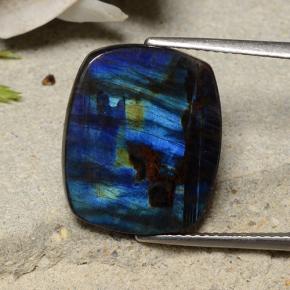 7.51 ct Multicolor Spectrolite Gemstone, Spectrolite Gem in Cushion Cabochon Shape for Sale.