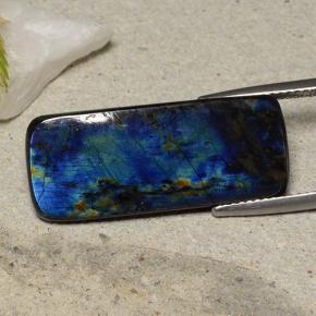 13.37 ct Multicolor Spectrolite Stone, Natural Spectrolite in Cushion Cabochon Shape for Sale