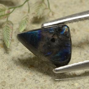 1.09 ct Multicolor Spectrolite Stone, Natural Spectrolite in Shark Fin Cabochon Shape for Sale