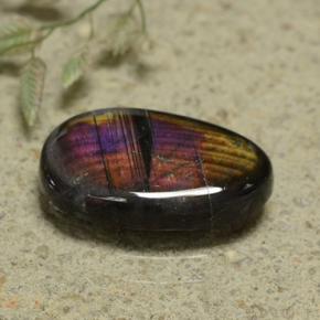 3.17 ct Multicolor Spectrolite Stone, Natural Spectrolite in Oval Cabochon Shape for Sale