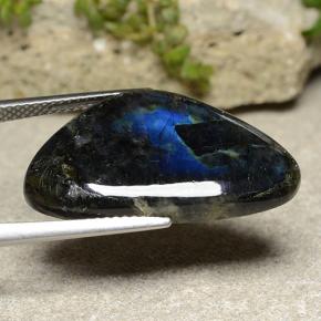 Spectrolite Gemstone in 26.1 x 15.3 mm Size for Sale, Spectrolite Stone in Multicolor Color