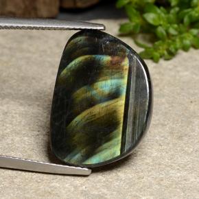 8.74 ct Multicolor Spectrolite Gemstone, Spectrolite Gem in Fancy Cabochon Shape for Sale.