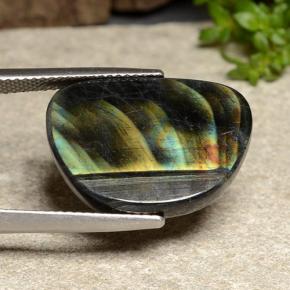 Spectrolite Gemstone in 20 x 14.6 mm Size for Sale, Spectrolite Stone in Multicolor Color