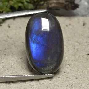 10.70 ct Multicolor Spectrolite Gemstone, Spectrolite Gem in Oval Cabochon Shape for Sale.
