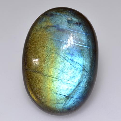 17.91 ct Multicolor Spectrolite Gemstone, Spectrolite Gem in Oval Cabochon Shape for Sale.