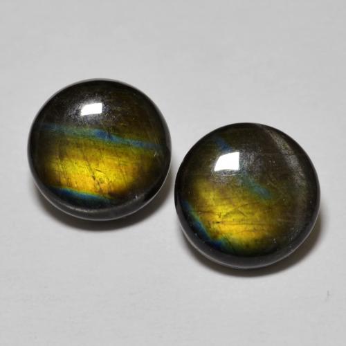 Coppia spettrolite taglio rotondo da 8,2mm abbinati - Peso 3,66 ct totali / media. 1,83 ct ciascuno, colore Multicolore in purezza Opaque, pietra preziosa naturale non trattati, durezza Mohs 6 - 6,5, Photo A