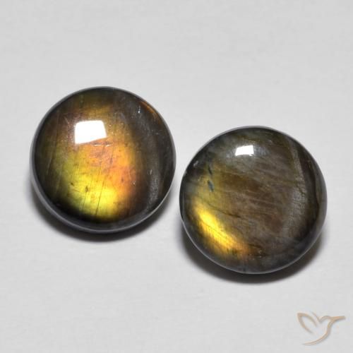 3.77 ct Multicolor Spectrolite, 8.2 mm Round Cut From Finland, Photo A