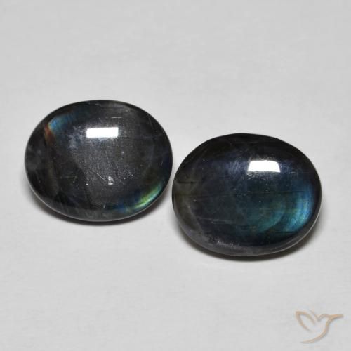 4.14 ct Multicolor Spectrolite, 10.1 x 8.3 mm Oval Cut From Finland, Photo A