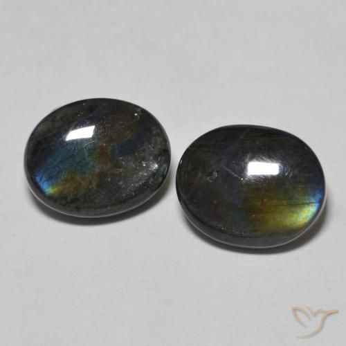 4.18 ct Oval Spectrolite, 10.1 x 8.3 mm From Finland, Photo A
