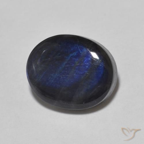 Spectrolite ovale de 2,25 ct, 10,1 x 8,3 mm de Finlande, Photo A
