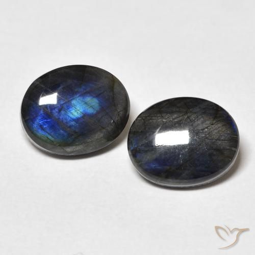 4.42 ct Oval Spectrolite, 10.1 x 8.1 mm From Finland, Photo A