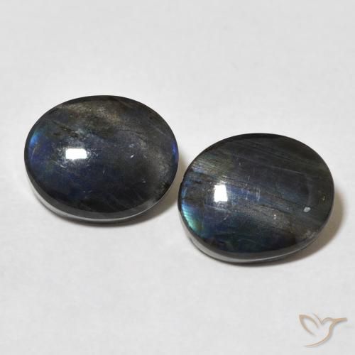 Spectrolite ovale de 4,42 ct, 10,1 x 8,2 mm de Finlande, Photo A