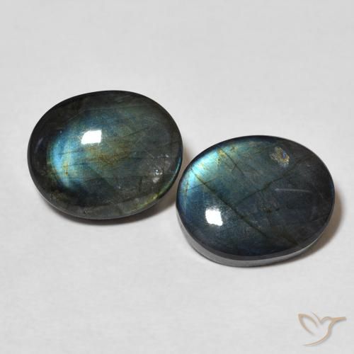 4.44 ct Oval Spectrolite, 10.1 x 8.2 mm From Finland, Photo A
