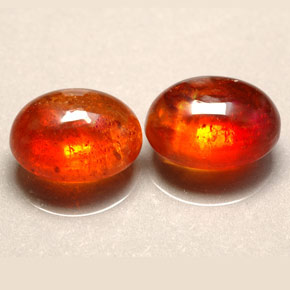 10.40 ct Orange Spessartite Garnet Gemstone, Spessartite Garnet Gem in Oval Cabochon Shape for Sale.