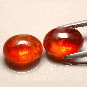 Spessartite Garnet Gemstone in 10 x 8 mm (calibrated) Size for Sale, Spessartite Garnet Stone in Mandarin Orange Color