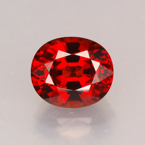 2.36 ct Orange Spessartite Garnet Gemstone, Spessartite Garnet Gem in Oval Facet Shape for Sale.