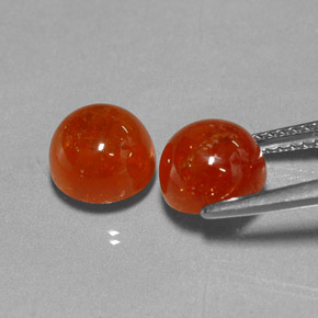 Spessartite Garnet Gemstone in 7 mm (calibrated) Size for Sale, Spessartite Garnet Stone in Mandarin Orange Color