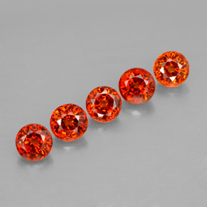 2.24 ct Orange Spessartite Garnet Gemstone, Spessartite Garnet Gem in Round Facet Shape for Sale.