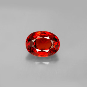 2.79 ct Orange Spessartite Garnet Gemstone, Spessartite Garnet Gem in Oval Facet Shape for Sale.