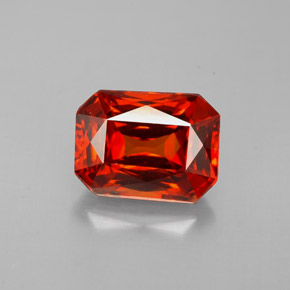 2.50 ct Orange Spessartite Garnet Gemstone, Spessartite Garnet Gem in Octagon / Scissor Cut Shape for Sale.