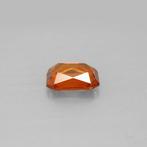Spessartite Garnet Gemstone in 6.6 x 5.3 mm Size for Sale, Spessartite Garnet Stone in Mandarin Orange Color